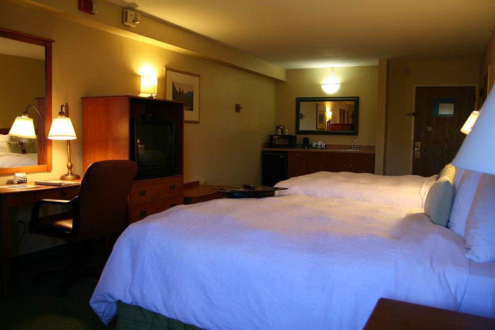 Hampton Inn Sedona Rum bild